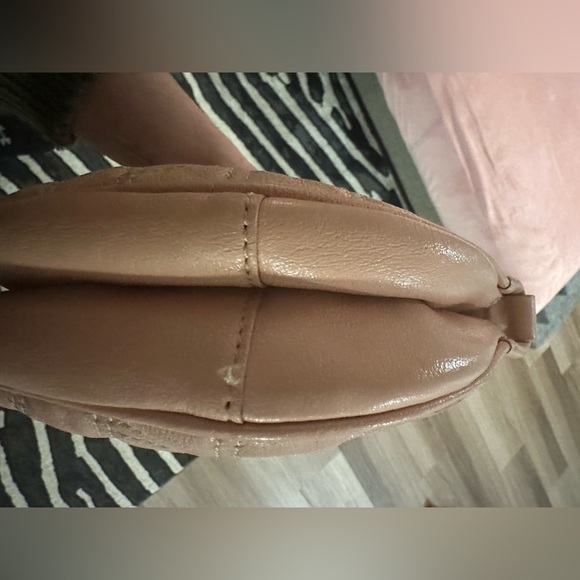 Marc Jacobs ~ Quilted Leather Noho Crossbody Bag - Picture 6 of 7